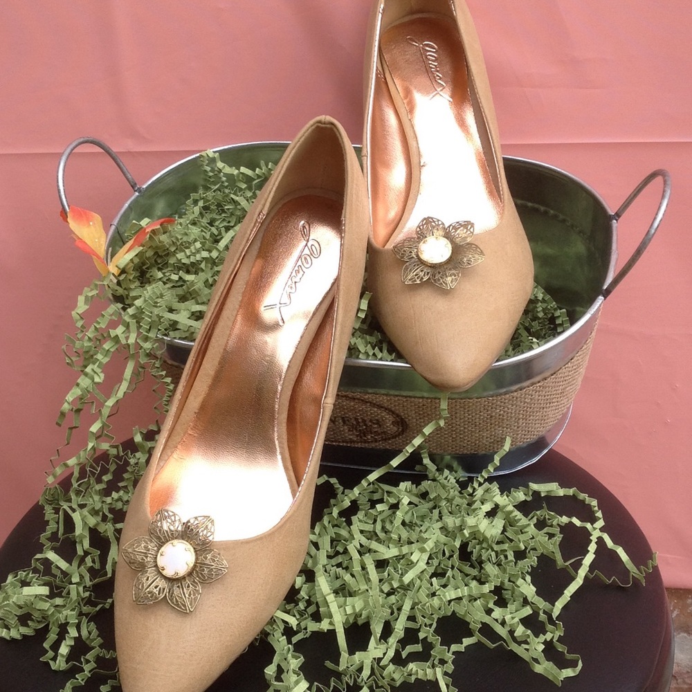 Gomax Pumps With Shoe Clip